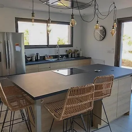 Casa de Férias With Views Over Gulf Of Ajaccio *