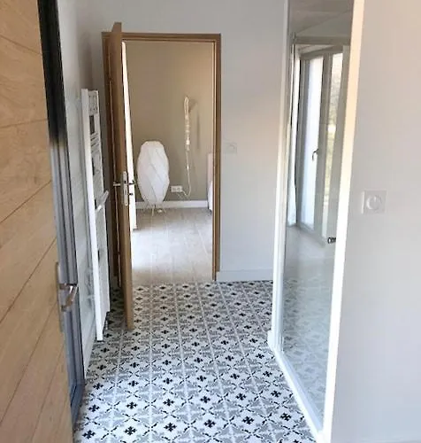 With Views Over Gulf Of Ajaccio 科蒂基亚瓦里