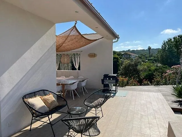 度假居 With Views Over Gulf Of Ajaccio *